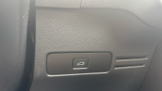 Volvo XC40 2.0 B3P Ultra Dark 5dr Auto Petrol Estate